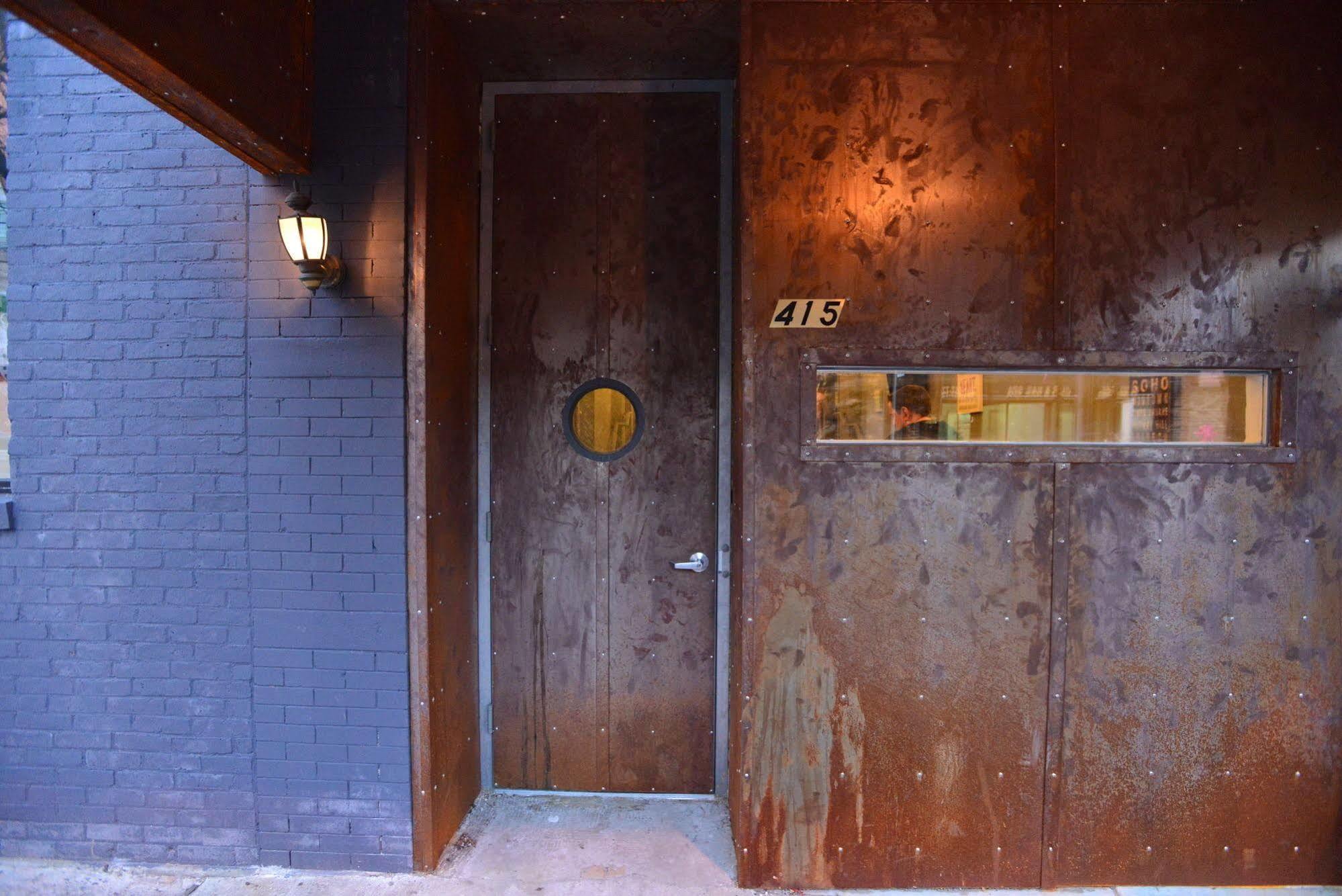 Explore Hotel And Hostel Union City Exterior photo